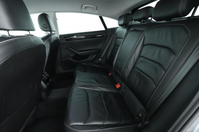 Volkswagen Arteon image 9
