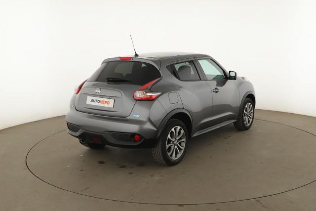 Nissan Juke image 8