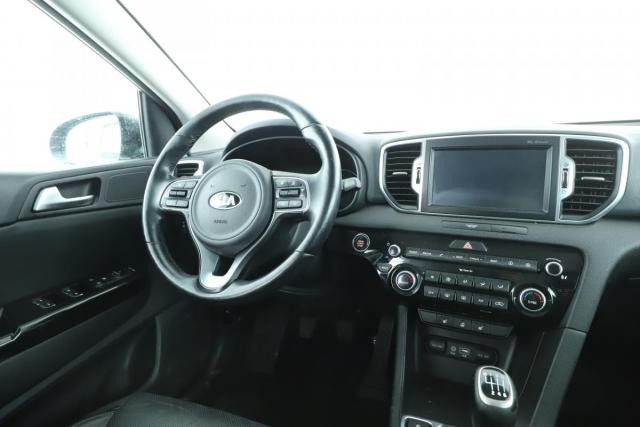 Kia Sportage image 4