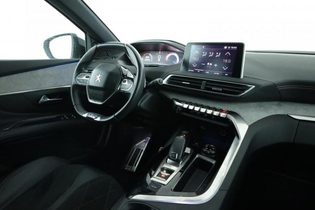 Peugeot 3008 image 9