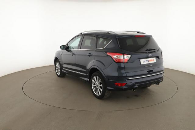 Ford Kuga image 2