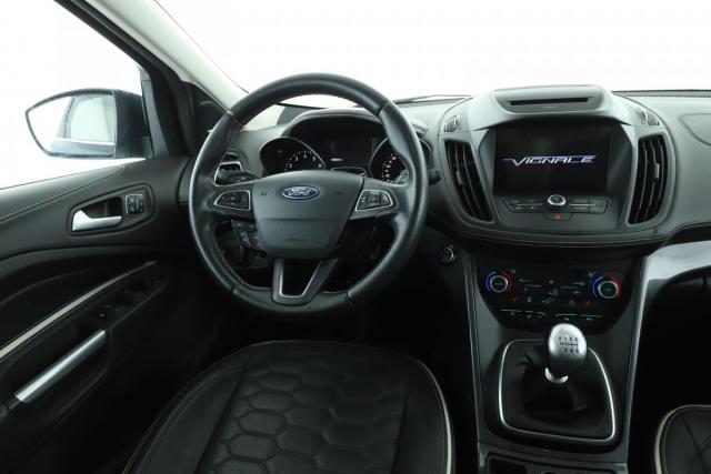 Ford Kuga image 3
