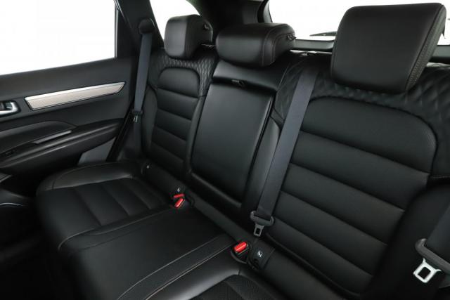 Renault Koleos image 1