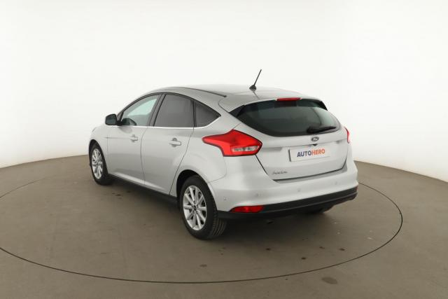 Ford Focus image 5
