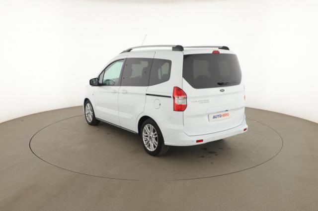 Ford Tourneo image 8