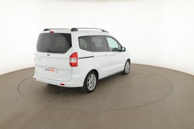 Ford Tourneo image 6