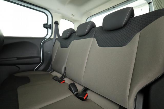 Ford Tourneo image 5