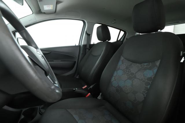 Opel Karl image 8
