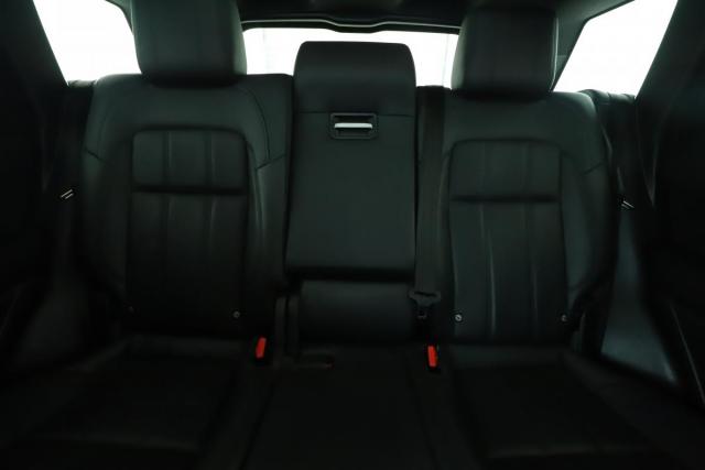 Land Rover Range Rover Sport image 8