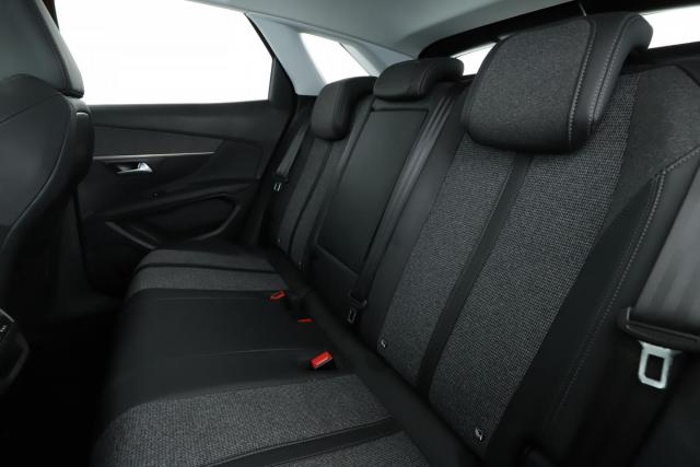 Peugeot 3008 image 4