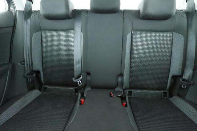 Volkswagen T-Cross image 2