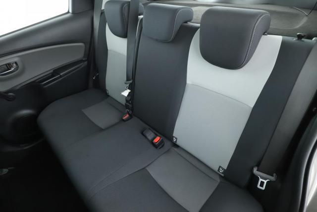 Toyota Yaris image 5