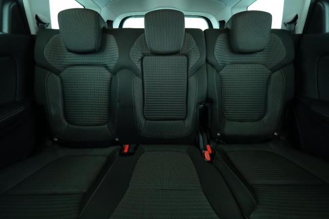 Renault Grand Scénic image 2