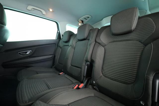 Renault Grand Scénic image 3