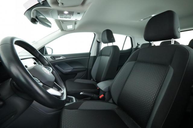 Volkswagen T-Cross image 2