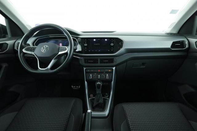 Volkswagen T-Cross image 1