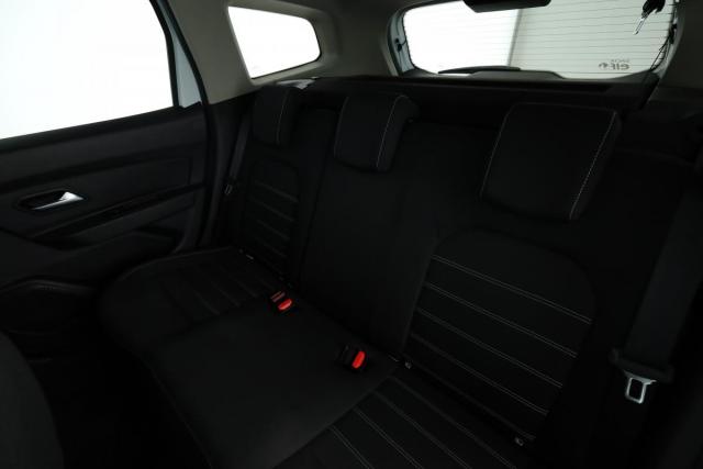 Dacia Duster image 1