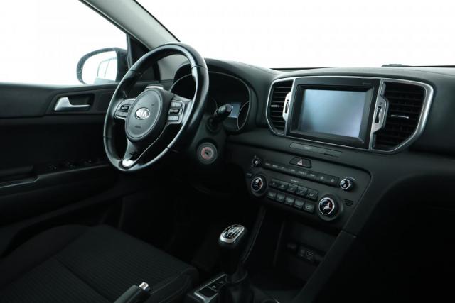Kia Sportage image 8