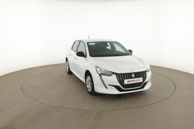Peugeot 208 image 1