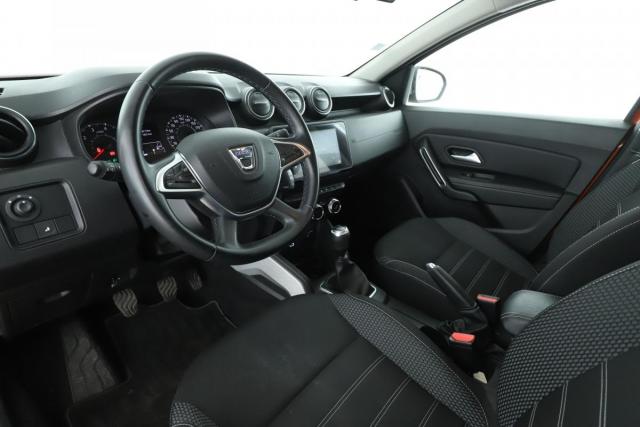Dacia Duster image 4
