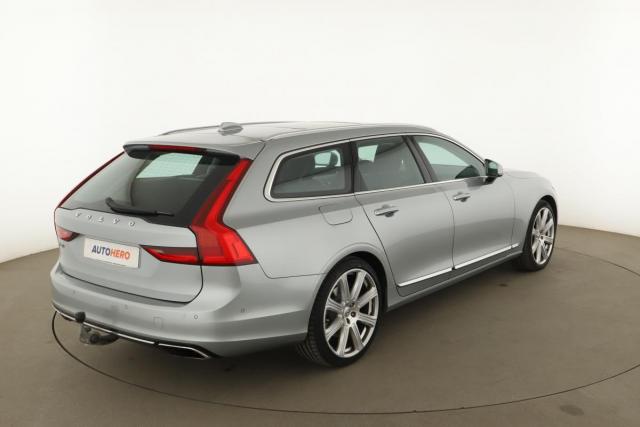 Volvo V90 image 4