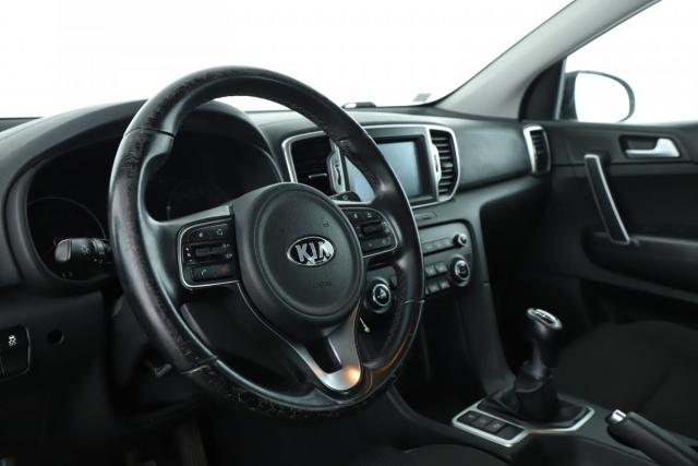 Kia Sportage image 2