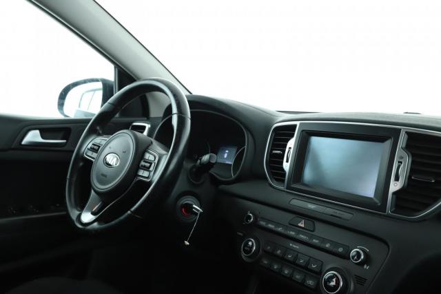 Kia Sportage image 9