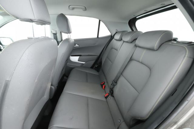Kia Picanto image 8