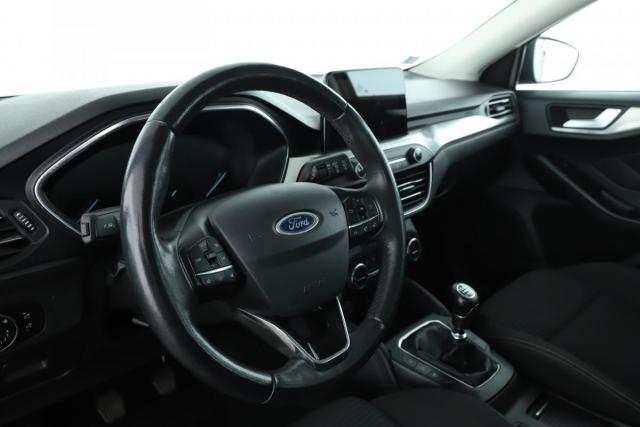 Ford Focus image 5