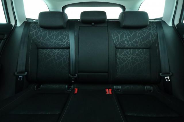 Skoda Octavia image 7