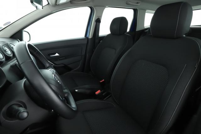 Dacia Duster image 9