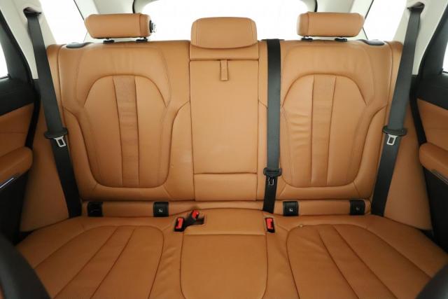 Bmw X5 image 2