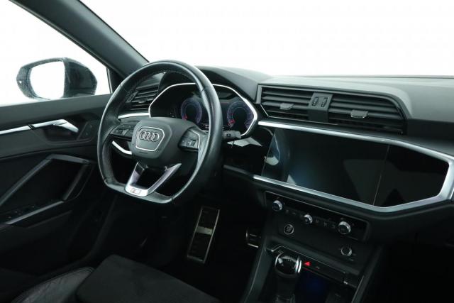 Audi Q3 Sportback image 1