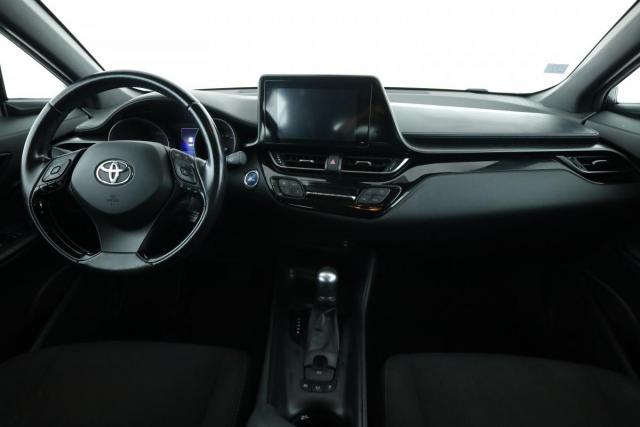Toyota C-Hr image 4