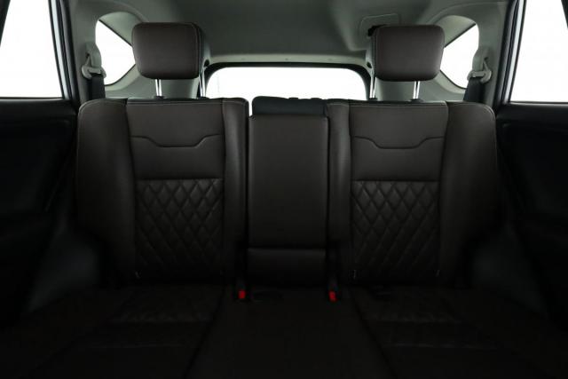 Toyota Rav4 image 3