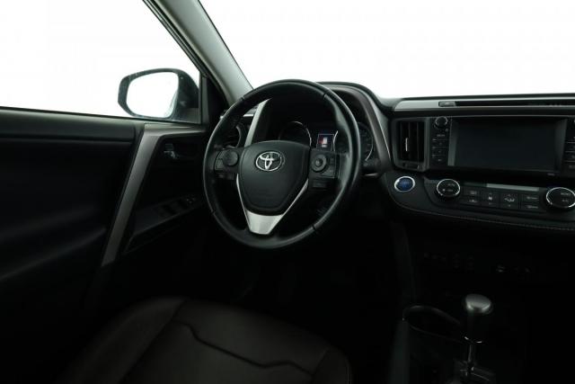 Toyota Rav4 image 7