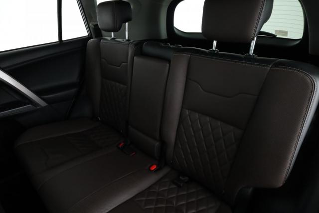 Toyota Rav4 image 1