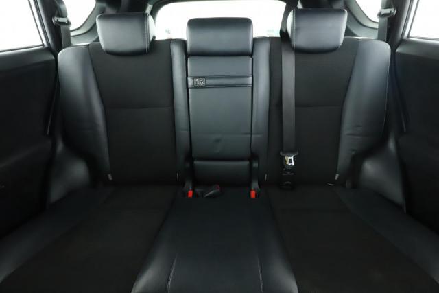 Toyota Rav4 image 5
