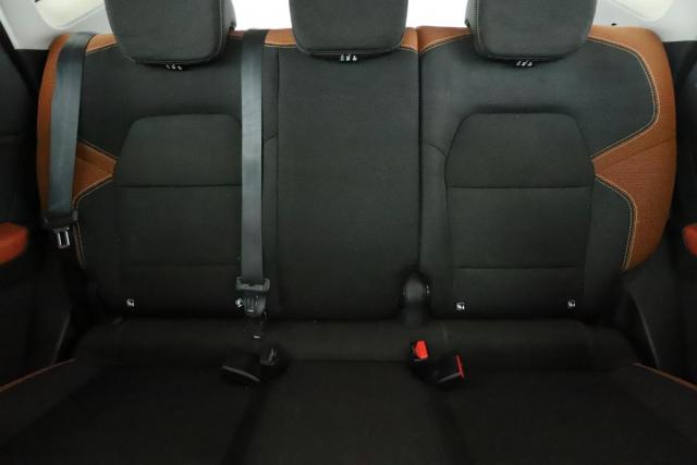 Renault Captur image 2