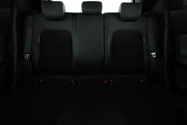 Nissan Juke image 3