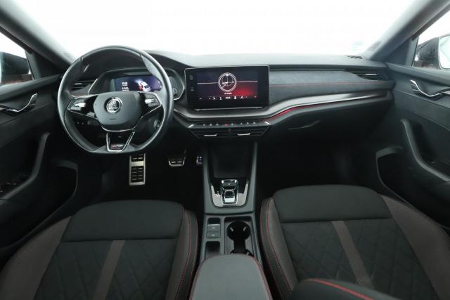 Skoda Octavia image 7