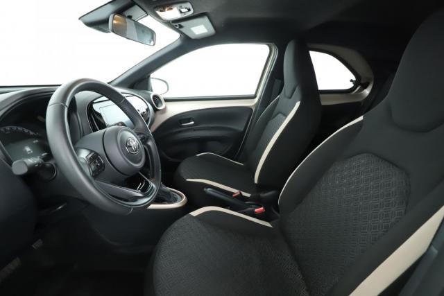 Toyota Aygo X image 8