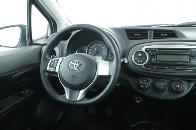 Toyota Yaris image 7