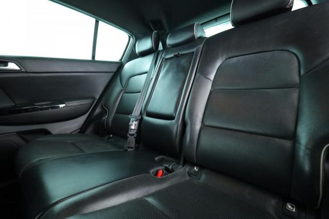 Kia Sportage image 4