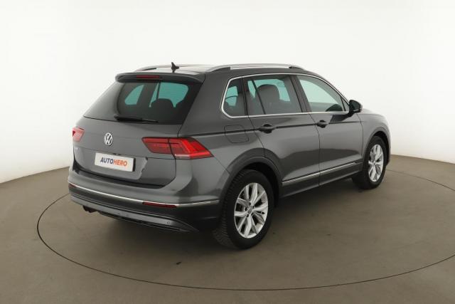 Volkswagen Tiguan image 9
