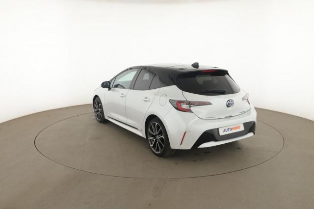 Toyota Corolla image 5