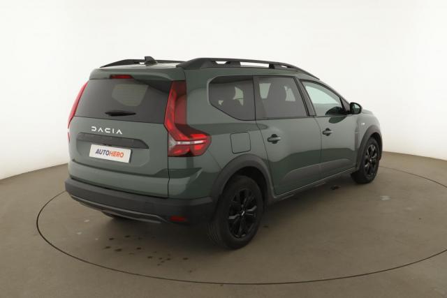 Dacia Jogger image 1