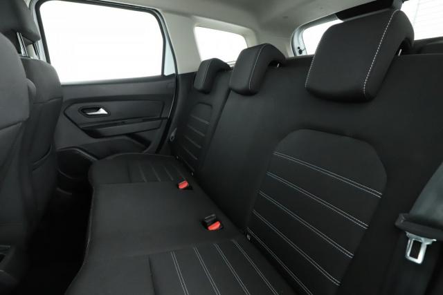 Dacia Duster image 4