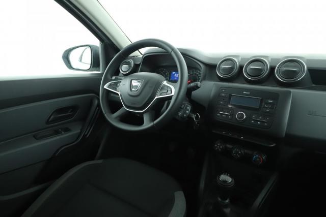 Dacia Duster image 8