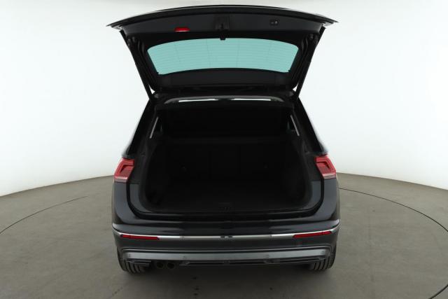 Volkswagen Tiguan image 9